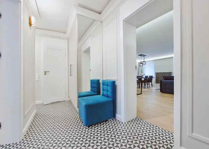 Centrum - Plaza, Sun & Snow *